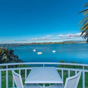 The On The Waterfront Motel Tauranga